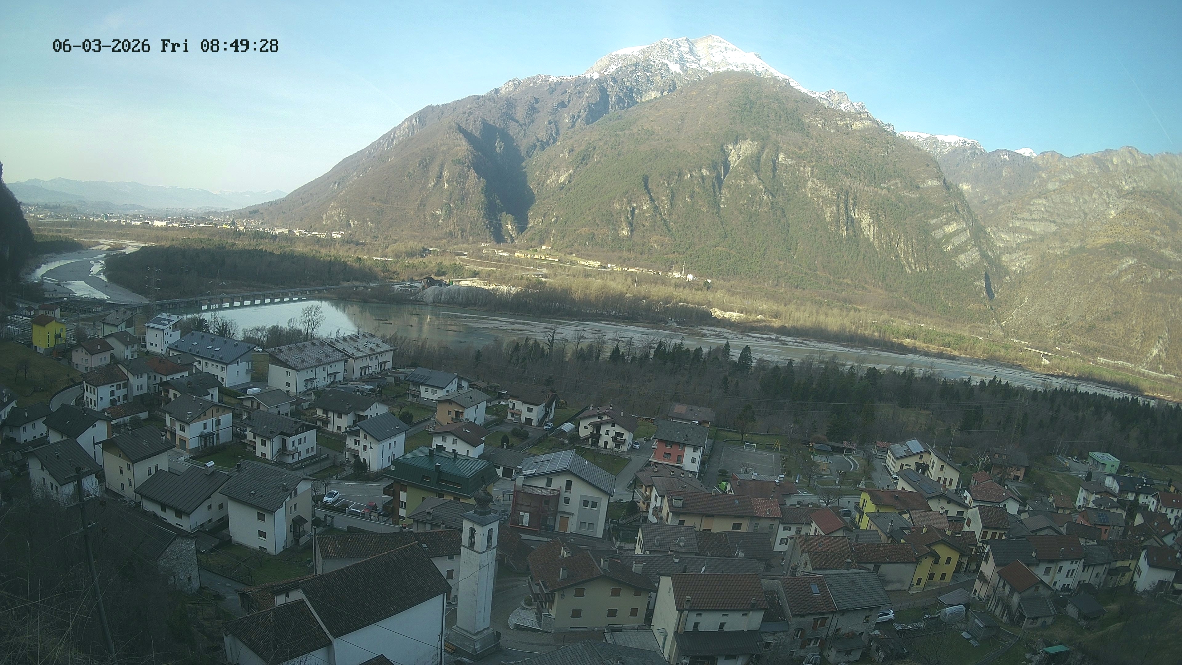 immagine della webcam nei dintorni di Nevegal: webcam Ponte nelle Alpi
