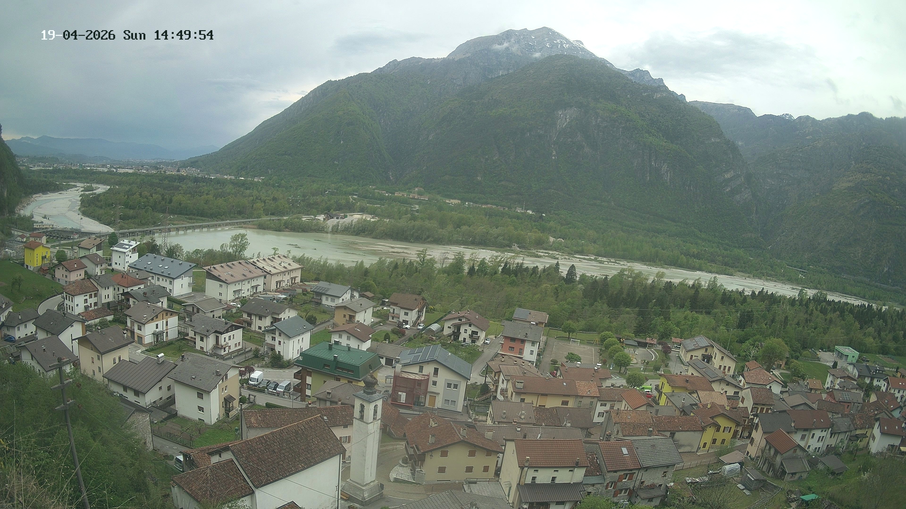 immagine della webcam nei dintorni di Alpe Nevegal: webcam Ponte nelle Alpi