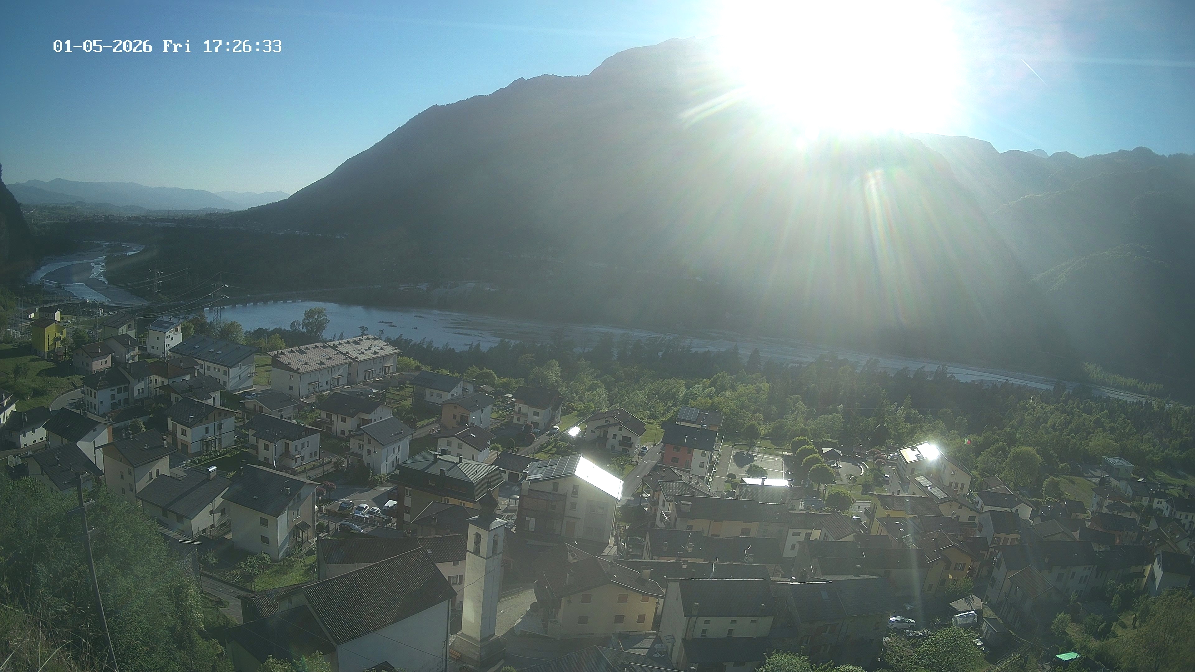 immagine della webcam nei dintorni di Belluno: webcam Ponte nelle Alpi