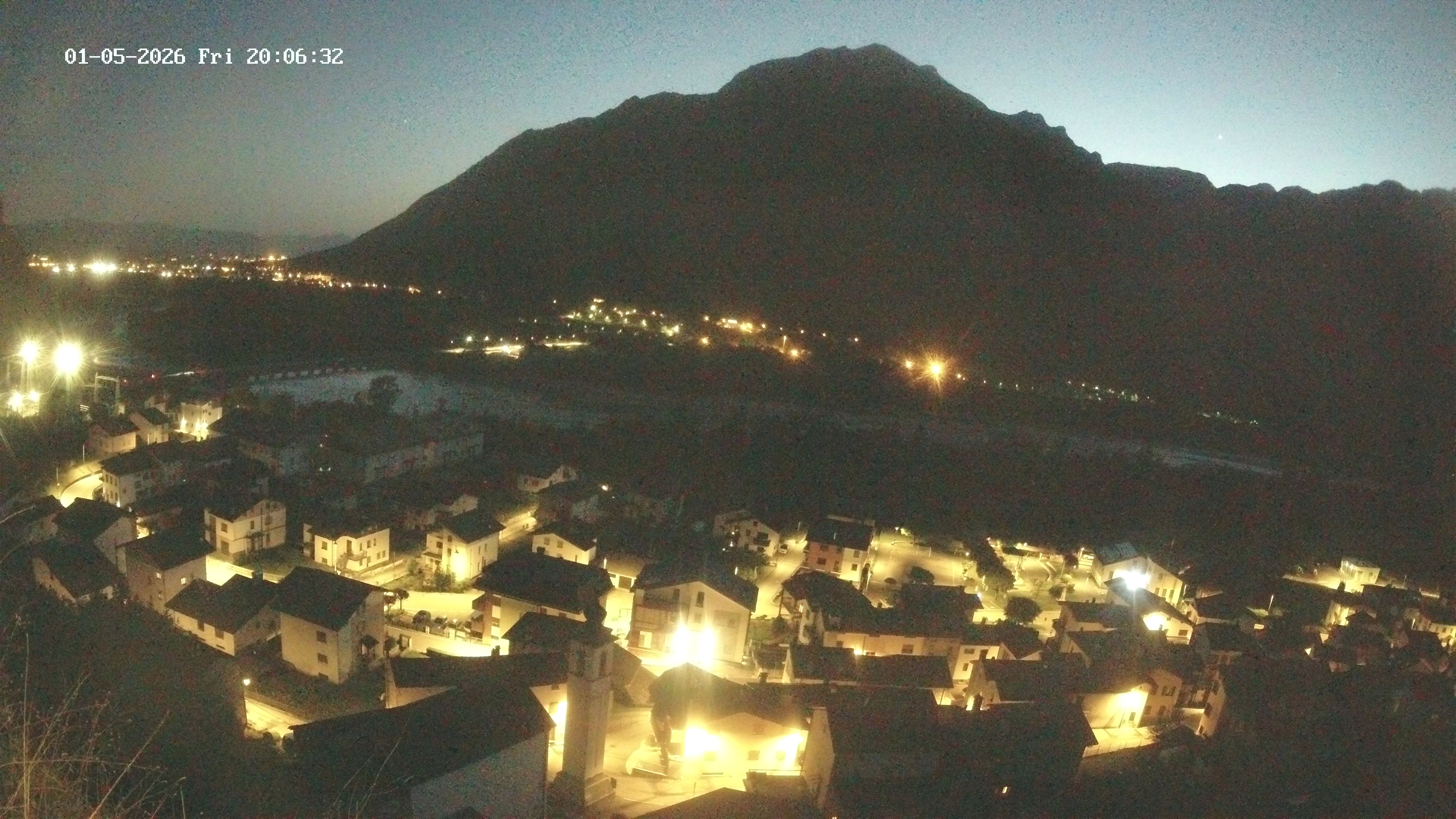 immagine della webcam nei dintorni di Pieve d'Alpago: webcam Ponte nelle Alpi