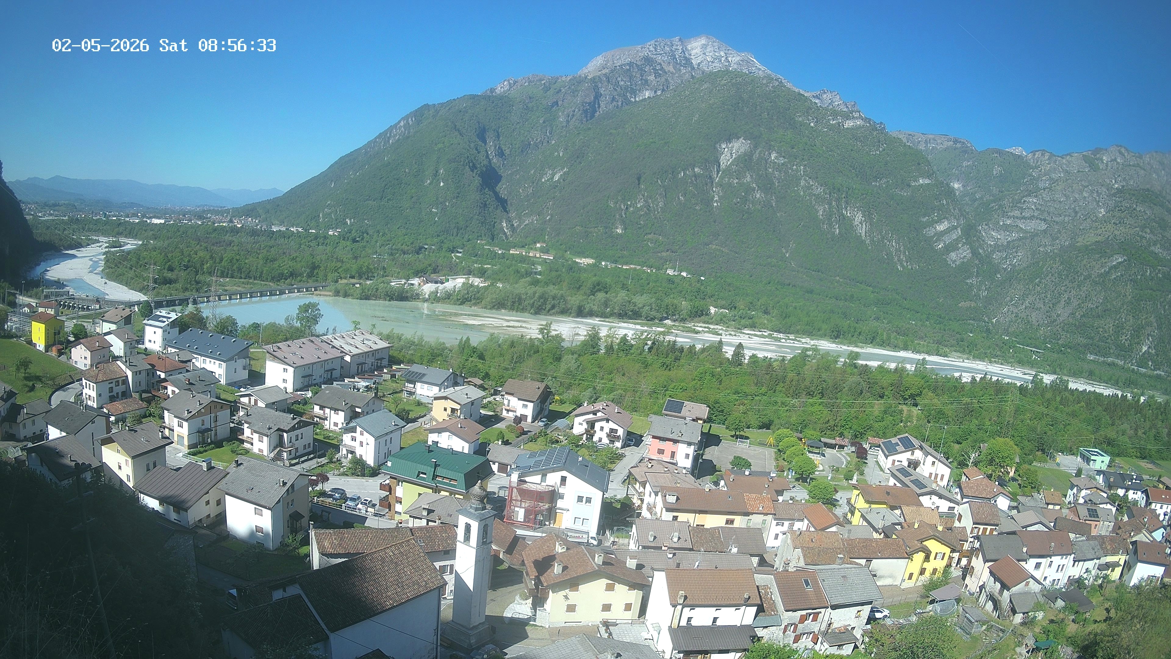 immagine della webcam nei dintorni di Pieve d'Alpago: webcam Ponte nelle Alpi