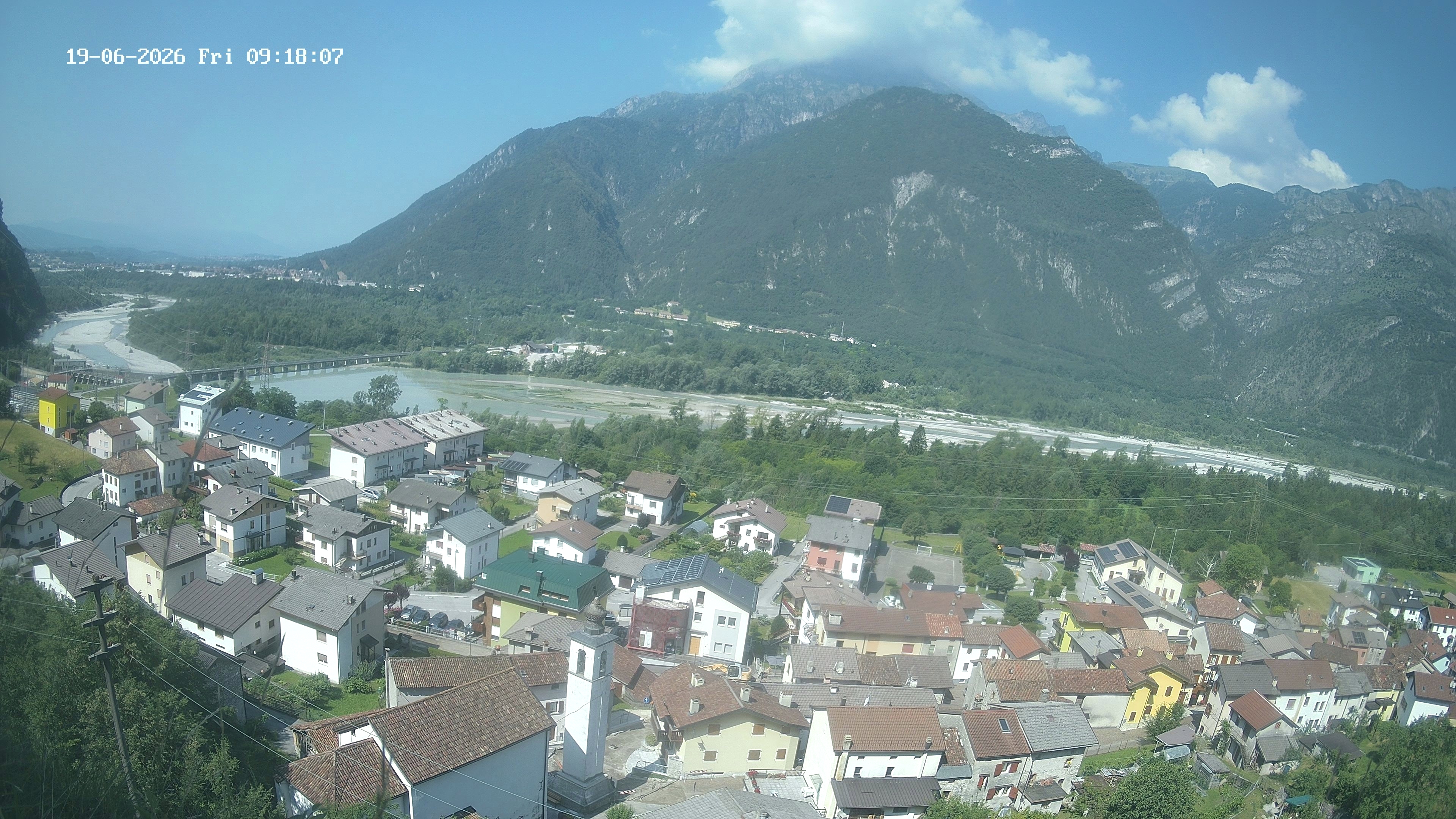 immagine della webcam nei dintorni di Vittorio Veneto: webcam Ponte nelle Alpi