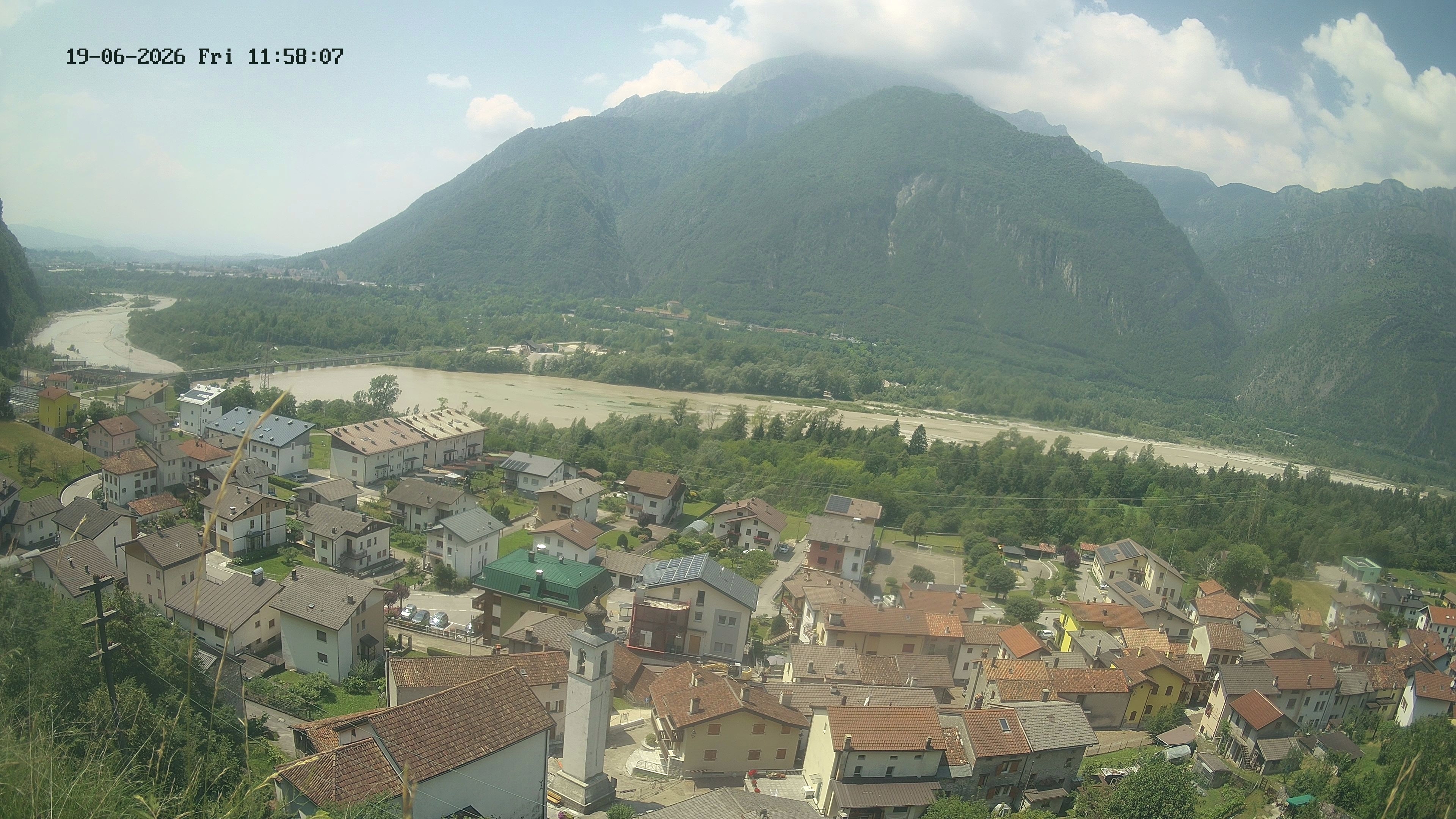 immagine della webcam nei dintorni di Revine Lago: webcam Ponte nelle Alpi