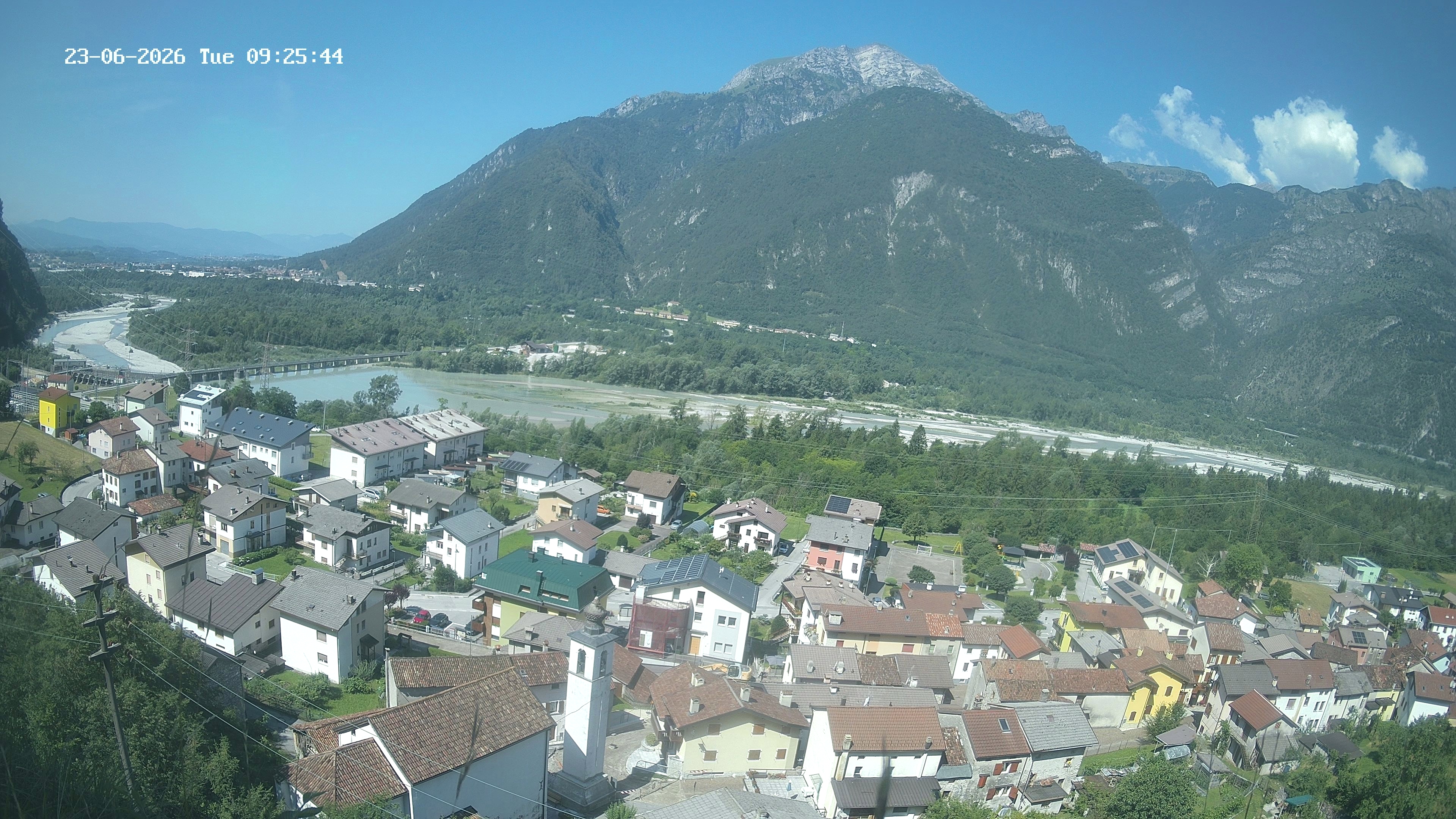 immagine della webcam nei dintorni di Belluno: webcam Ponte nelle Alpi