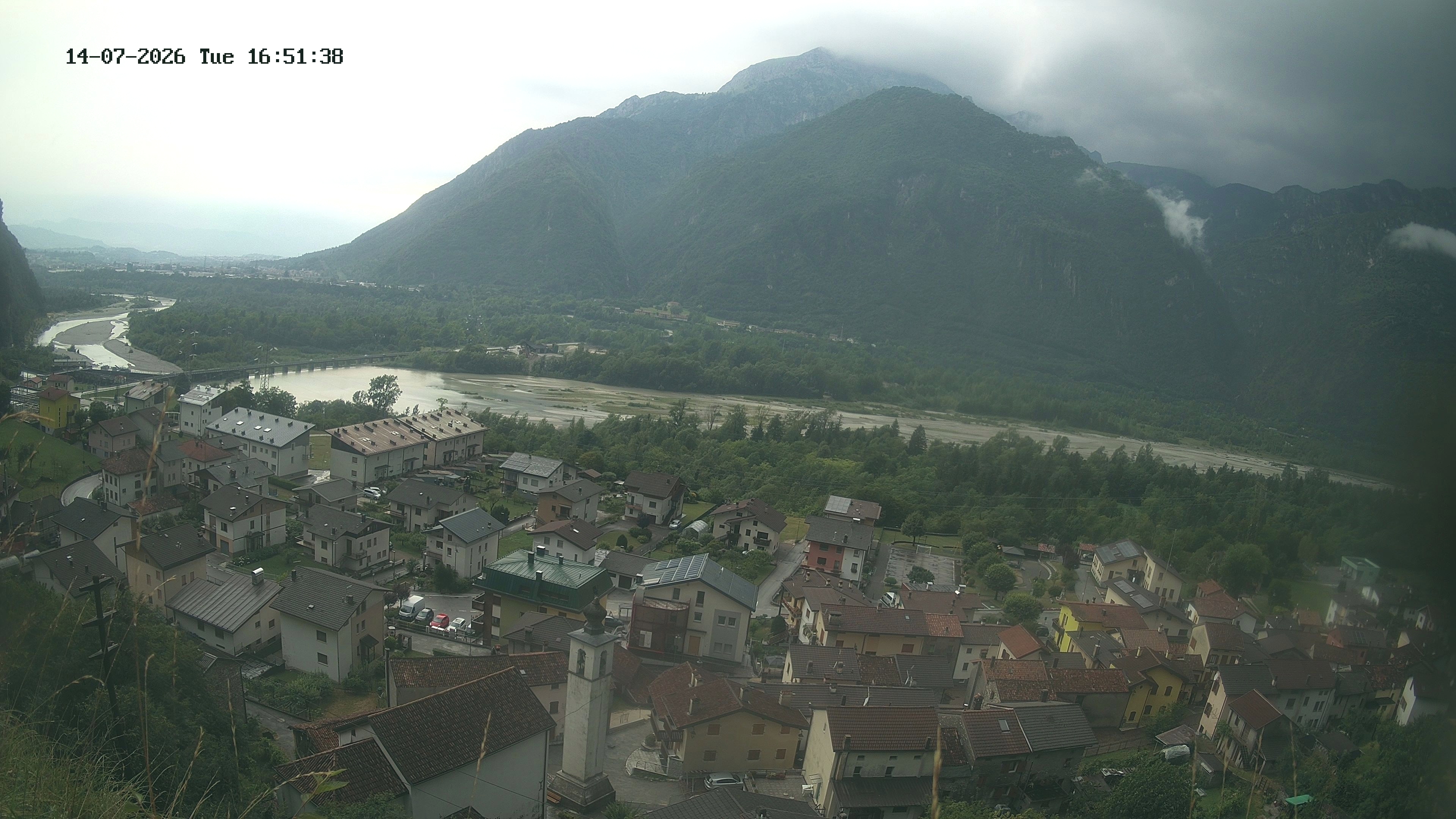immagine della webcam nei dintorni di Nevegal: webcam Ponte nelle Alpi